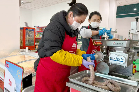 煙臺(tái)交運(yùn)萊陽(yáng)公司龍大冷鮮店灌腸服務(wù)正式啟動(dòng)